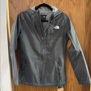 NWT The North Face Gray Hooded Alta Vista Jacket Small